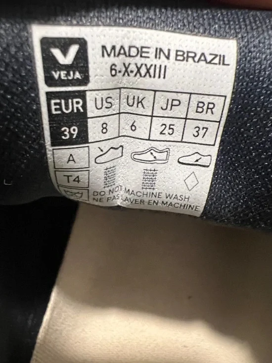 Veja SDU REC Alveomesh Low Top Blue Runner Sneakers with Cream Accents  size W 8 - Picture 13 of 16